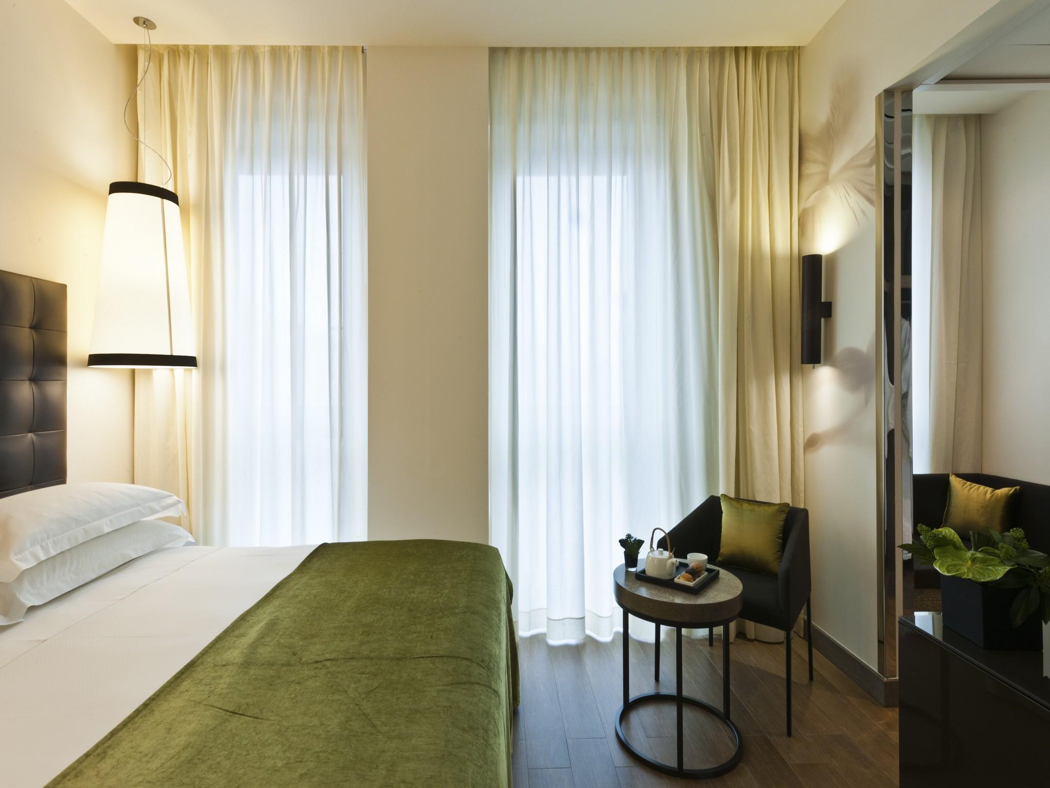 Starhotels Echo 4* Milano