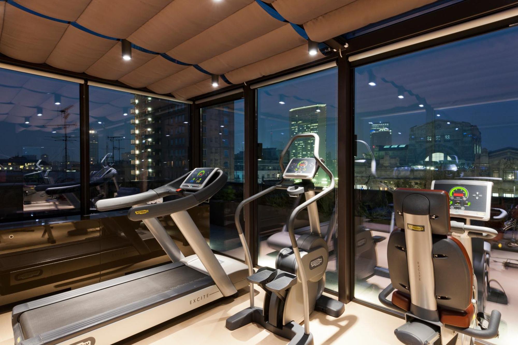 Starhotels Echo 4* Milano